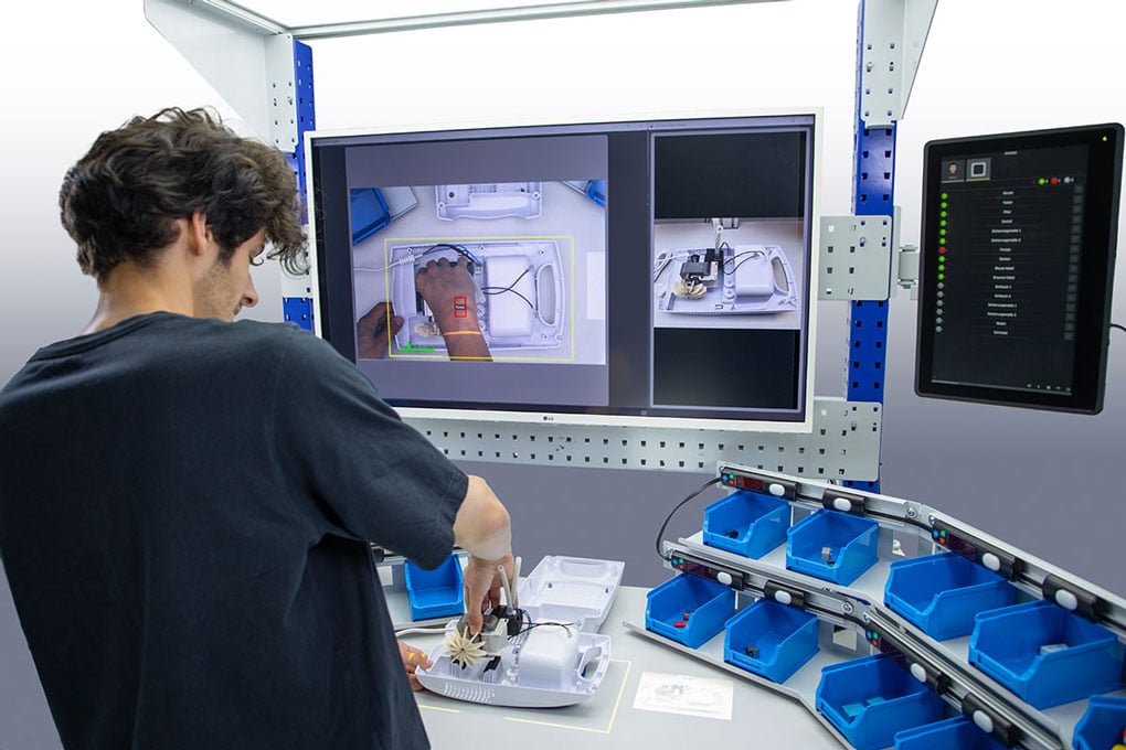Werkerassistenzsystem_Der_Schlaue_Klaus_02