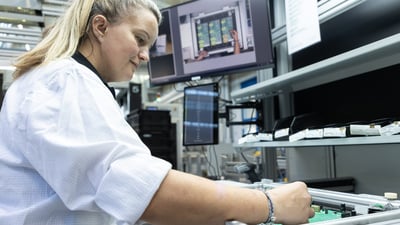 Kognitives Assistenzsystem für die manuelle Fertigung